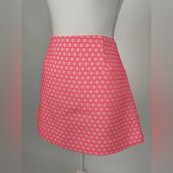 ✨RARE Lilly Pulitzer Skirt in Tate Hotty Pink✨ - Picture 2 of 6